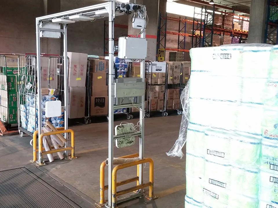 gudang rfid tag teknologi